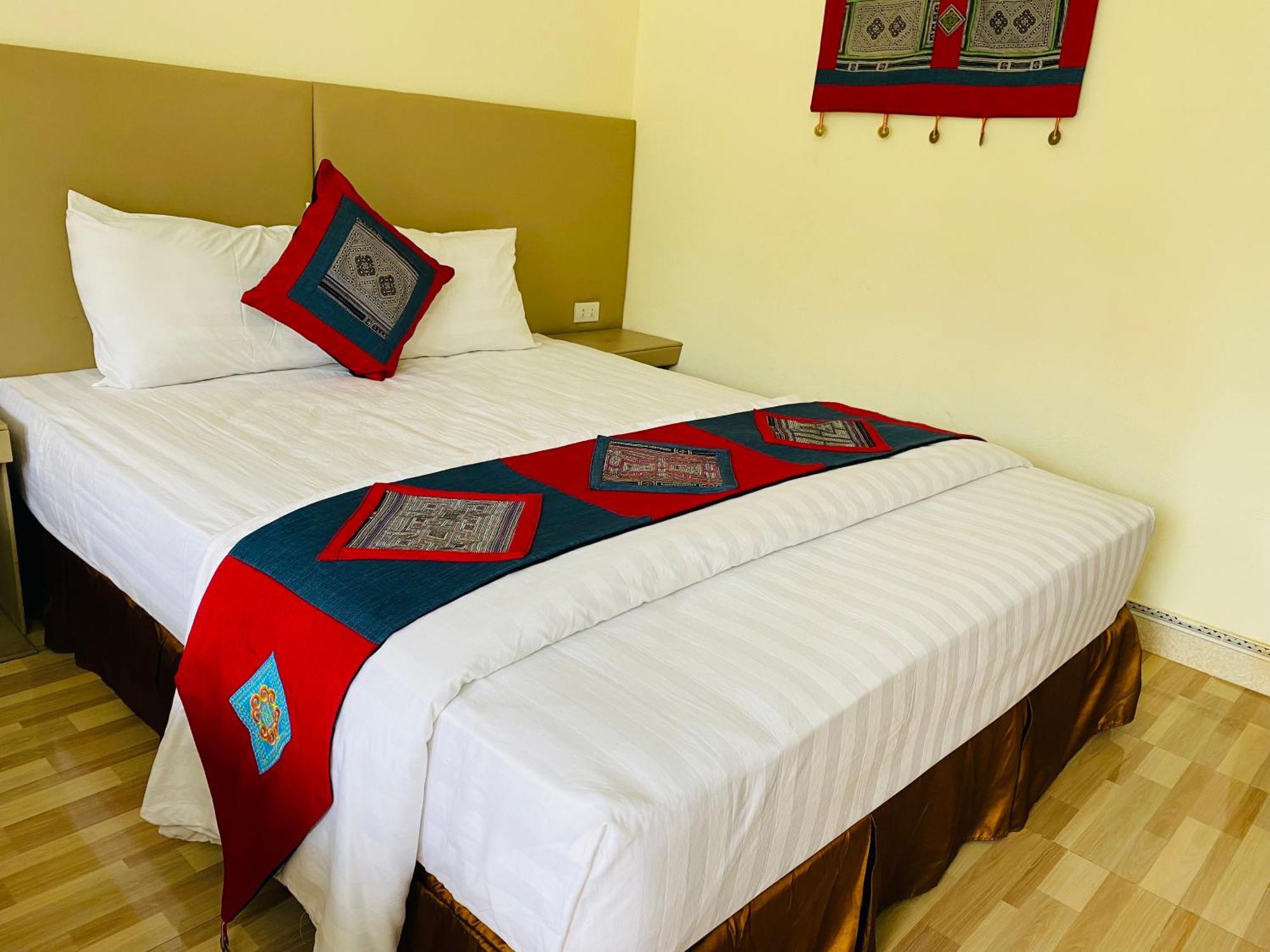 Ba Be Legend Hotel Bagian luar foto